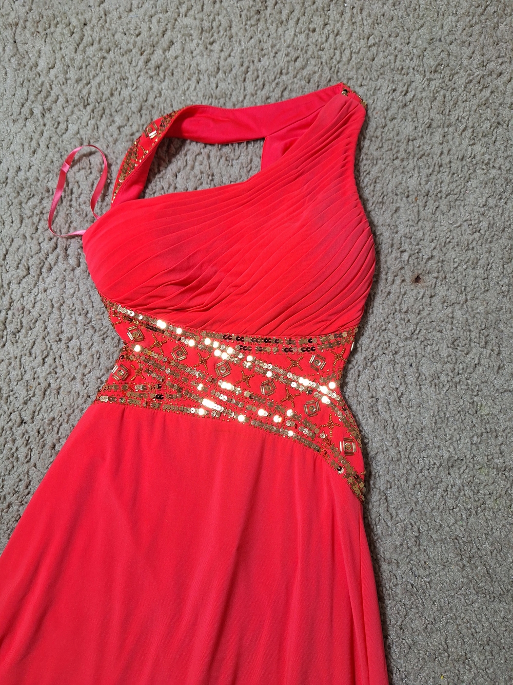 Betsy & Adam Coral Halter High-Low Gown with Beaded Waist Size 4 - Picture 8 of 10